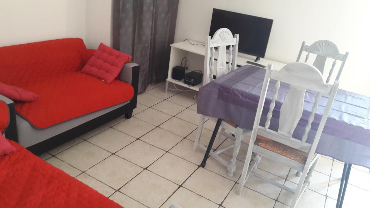 Rez De Jardin T3 Apartment Molieres-sur-Ceze Luaran gambar